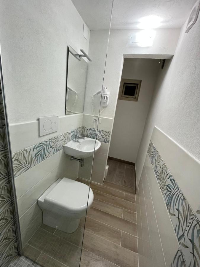 B&B Regina Rooms Avola Eksteriør billede