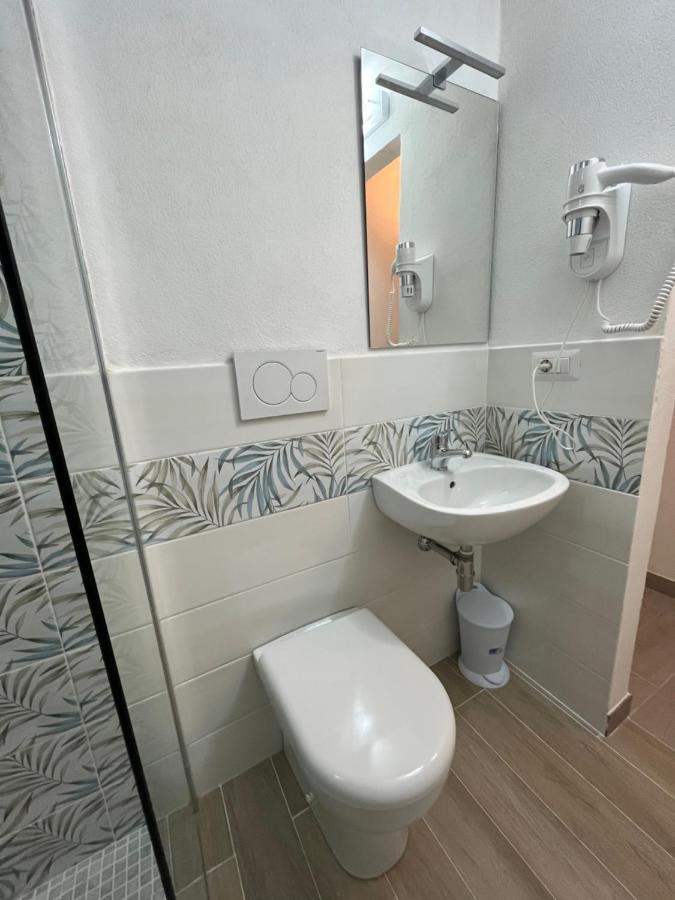 B&B Regina Rooms Avola Eksteriør billede