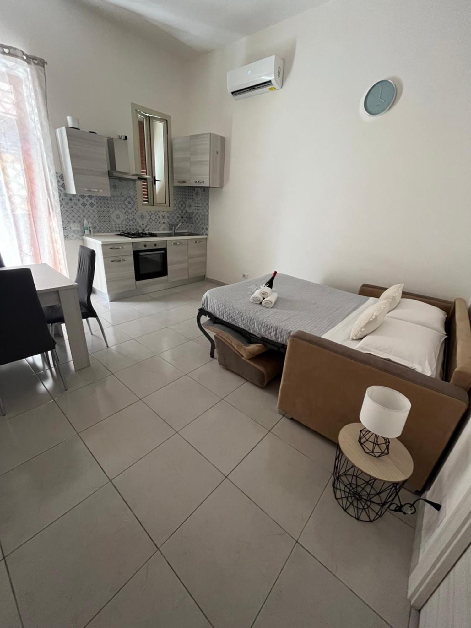 B&B Regina Rooms Avola Eksteriør billede